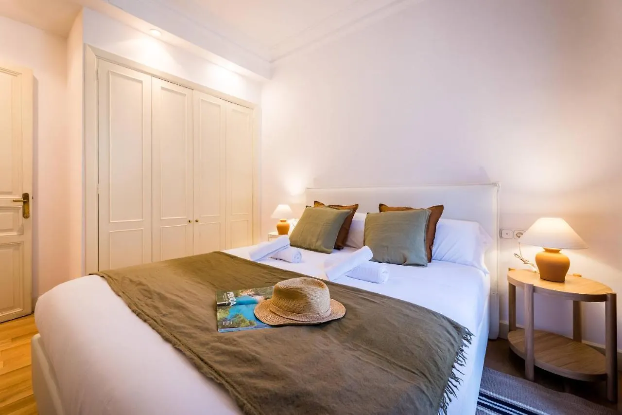 Arima Suite Apartment San Sebastián Spanien